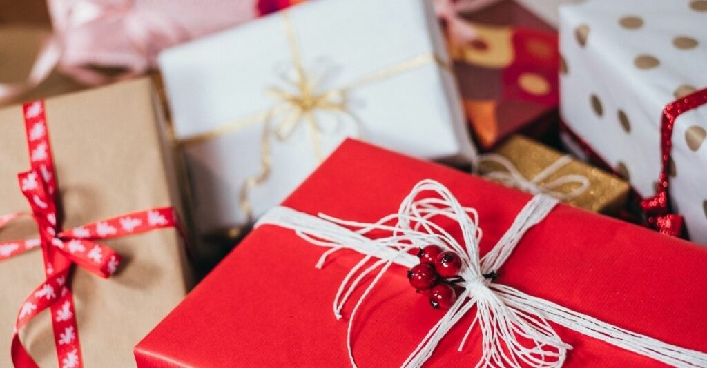 Best Gifts To Give The Astrology Lover In Your Life