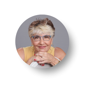 Georgia Stathis (1) Georgia Stathis (1)